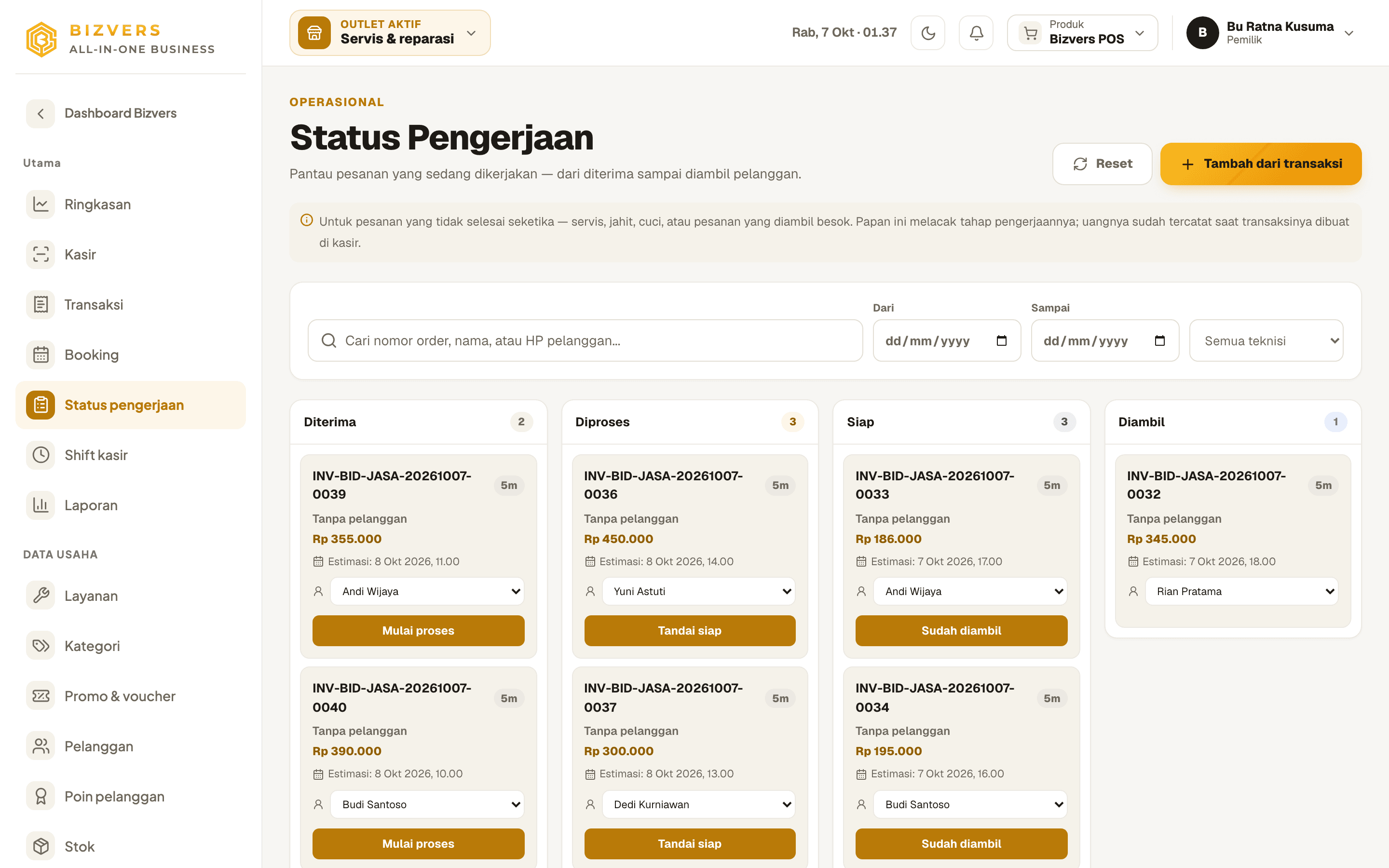 Layar Status pengerjaan Bizvers: pekerjaan bengkel per tahap dengan mekanik penanggung jawabnya